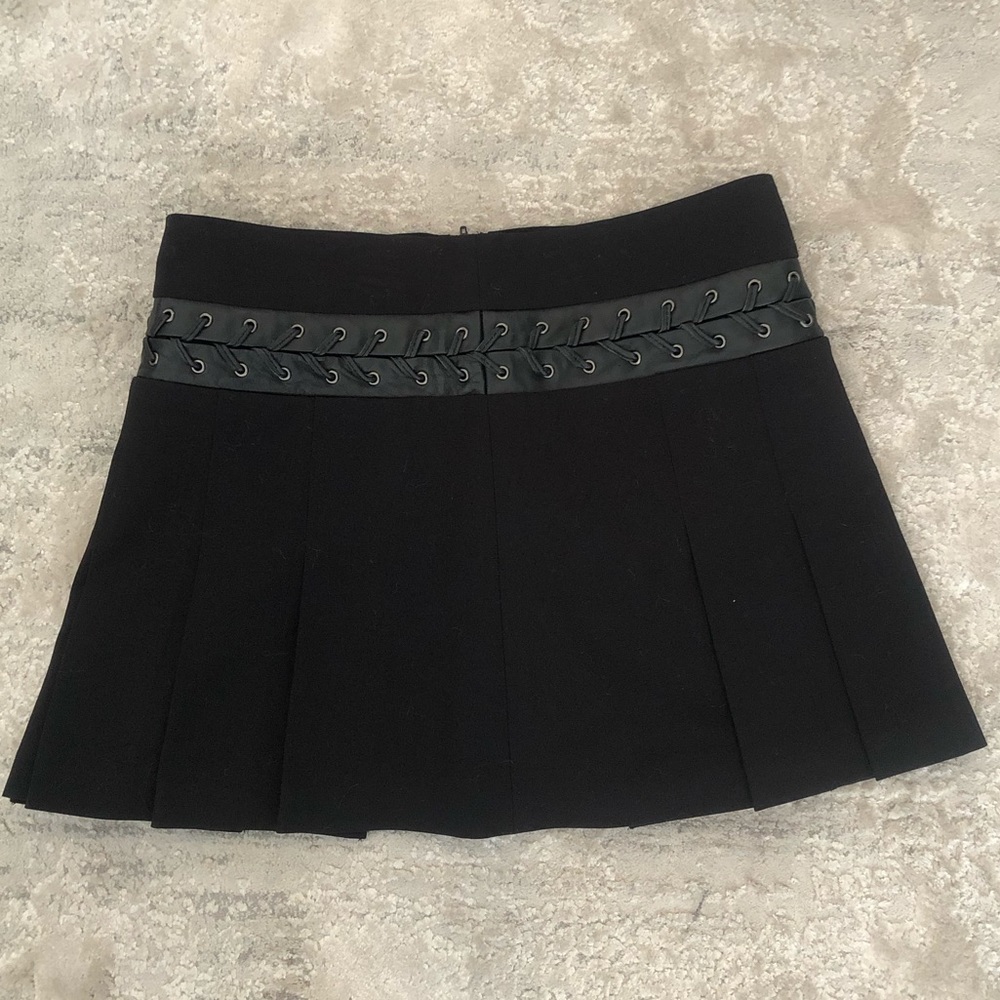 BCBG Maxazria Black Pleated Mini Skirt